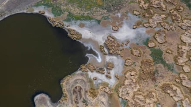 Aerial shot of drought in the Valsequillo dam. The water that remains looks contaminated.